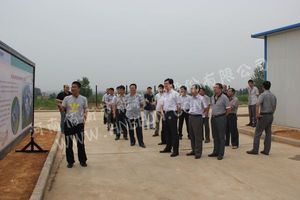 国家烟草局领导视察陕县工场